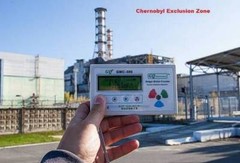 TWO GQ GMC-320+V4 Geiger Counter Radiation Detector Meter Beta Gamma X ray