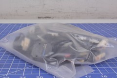 VP-90 (LOT OF 4) / PHOTOELECTRIC SENSOR, 12-24 DC, 30V, 50MA / KEYENCE