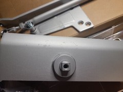 commercial door closer uh4031