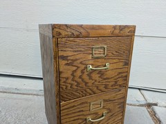 Vintage Industrial Mission Style Oak Wood Filing File Cabinet 2 Drawer Brass K35