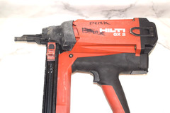 HILTI GX 2 Gas-Actuated Tool w/Hilti X-M40S G2 Magazine – USED – TOOL ONLY!