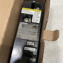 QS2200H SIEMENS 2 POLE 200AMP 120/240V CIRCUIT BREAKER NEW