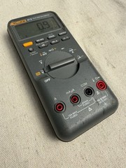 FLUKE MODEL 87 V TRUE RMS MULTIMETER