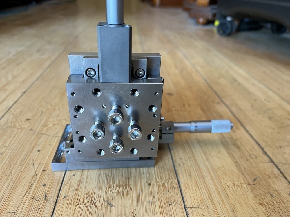 Newport 462 XYZ Series Stage with 16mm Range Micrometer Actuation