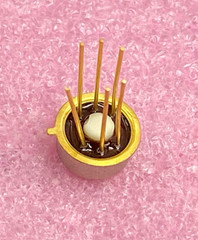 National LM394CH NPN matched pair transistors package H06C