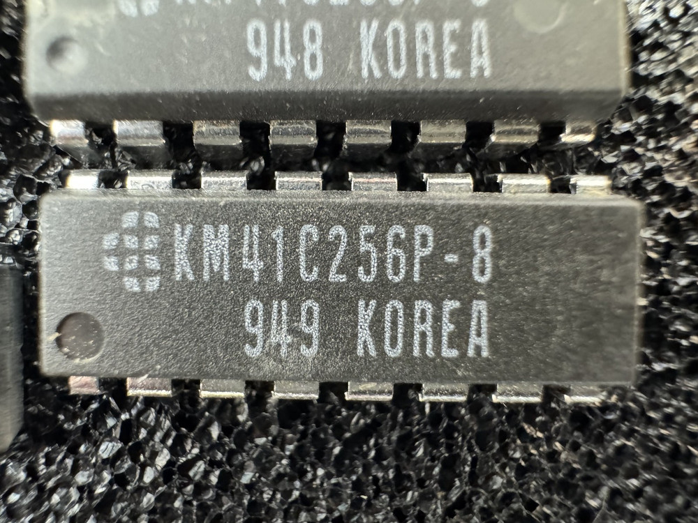 (Lot Of 8) SAMSUNG KM41C256P-8 256K X 1 Bit Dynamic RAM – Same As 41256 DRAM