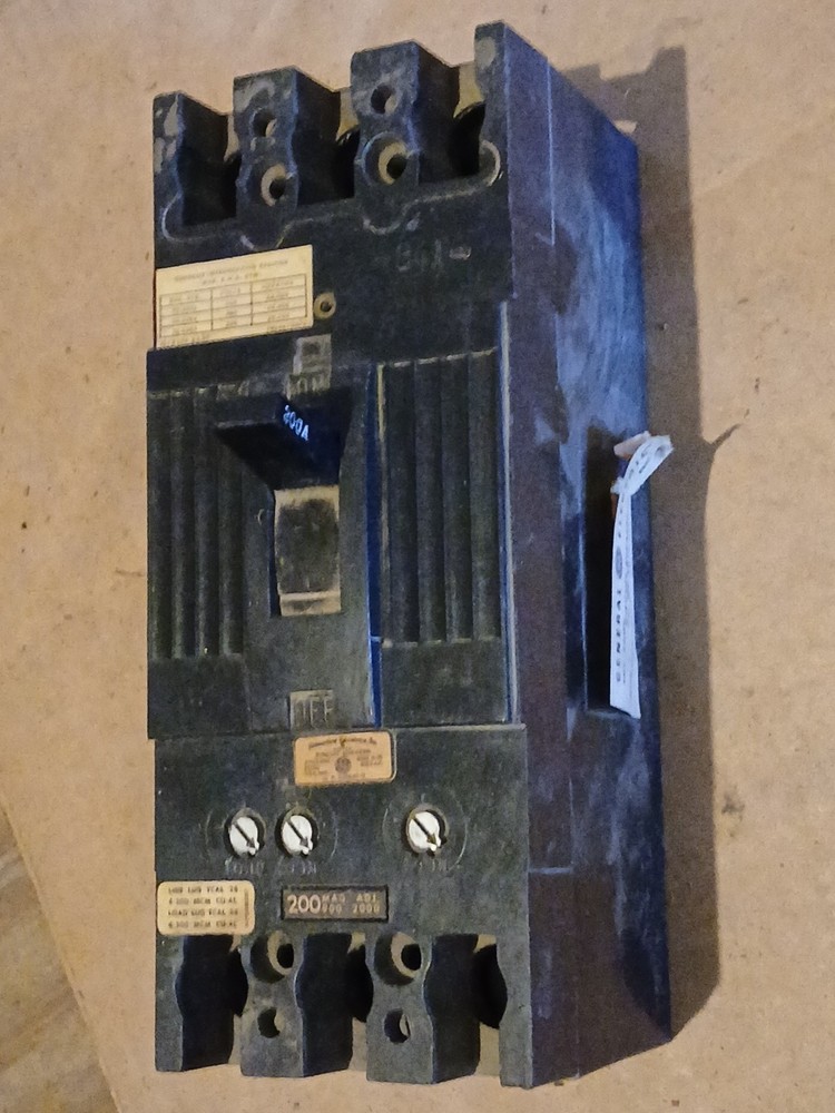 GE TFJ236200 Circuit Breaker 200A 3P 600VAC. Tested. Great Shape