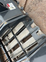 Stout 82 inch skid steer brush grapple