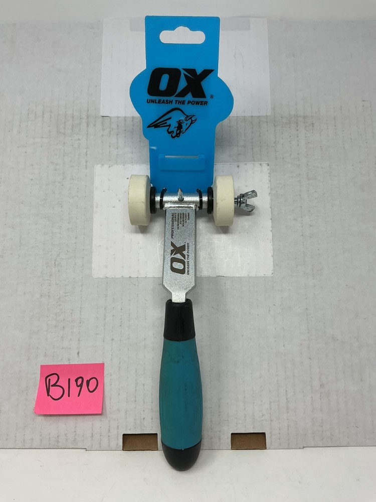OX Tools Pro Poly Wheel Roller Raker – Standard