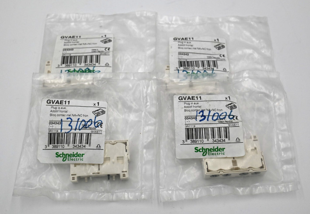 SCHNEIDER ELECTRIC GVAE11 PLUG IN AUXILIARY/AUX CONTACT BLOCK 034343 LOT OF 4PCS