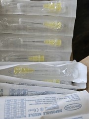 30 Gauge 1/2 Inch Needle with Caps, Sterile Disposable Luer Lock 30G inch