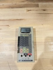 FLUKE 8060A TRUE RMS MULTIMETER (PARTS ONLY) FOR PARTS