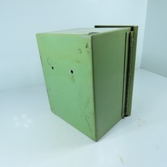 Sullair 10″ x 8″ x 6″ Electrical Enclosure W/ Backplate & Terminal Strip