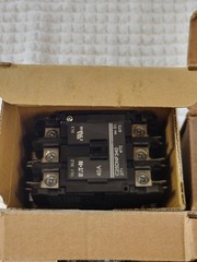 Eaton C25DNF340B Definite Purpose Contactor 208/240V E1C25DNF340B New in Box