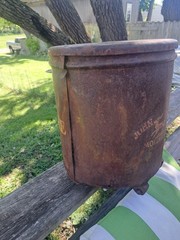John Deere Planter ORIGINAL JD Patena 2 Leg Deer Logo Seed Box w/ lid