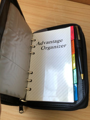 Vintage 1990s Black Leather Personal Organizer Planner 6 Ring Zip Around 8″x5.5″