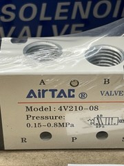 (2) New AIRTAC 4V210-08& (1) 06 Solenoid Valves 0.15-0.8MPa 3 NIB + Warranty