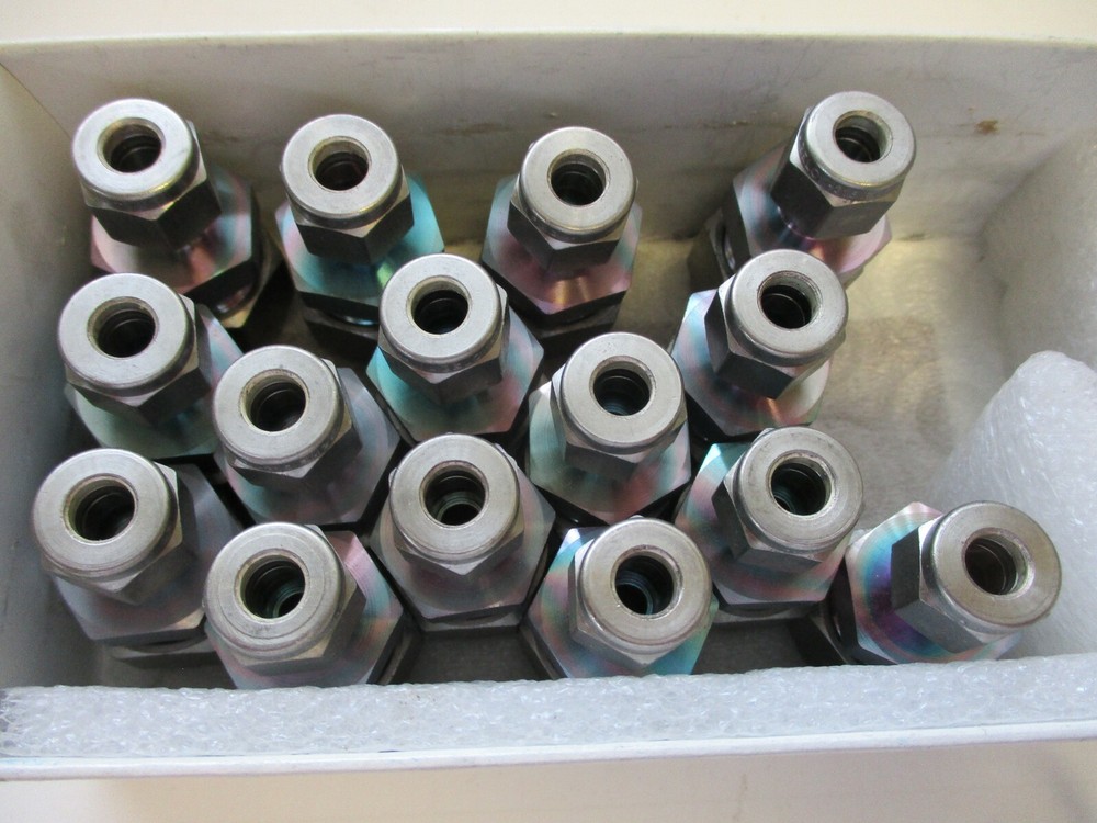 SWAGELOK SS-810-6-4JA W/ SILCO COATING, 316 SS ,1/2″ REDUCING UNION X 1/4″ TUBE