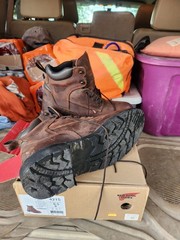 Red Wing Shoes 4215 Men’s Leather Lace-Up Work Boots 9.5 D Electrical Hazard