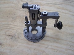 Bridgeport Power Drawbar comes with spacers for the J-head