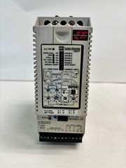 Eaton S801N37N3S Soft Starter, 37A, 200–600VAC, 24VDC Control, N-Frame