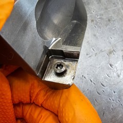 Sandvik 1.85″ 47mm Ø 5.55″ DOC Drill 40mm Shank 880-D4700L40-03 3xD