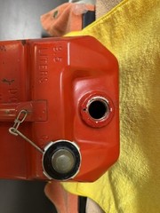 Vintage Steel BLITZ 2.5 Gal RED Gas Can USA DOT-5 L USMC 20-2 1/2-84 w/new Spout