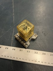 IDEC RR3PA-ULAC120V Relay AC 120V 50/60Hz 10A