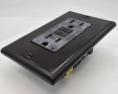 10PC Pass & Seymour AF15TR Tamper-Resistant AFCI Receptacle 15A 125V 60Hz