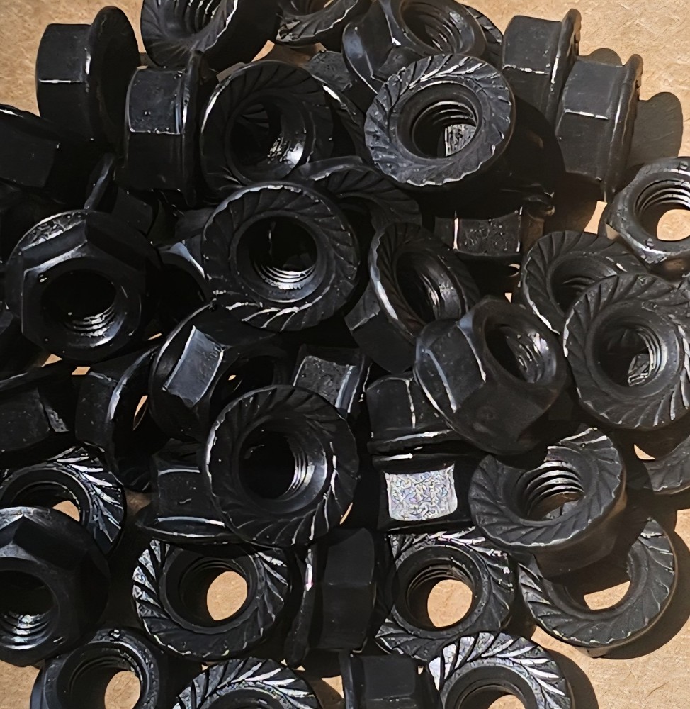 M8×1.25 Hex Serrated Flange Nuts Grade 8 with Phosphate And Oil Coating 100pcs