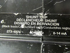 * SQUARE D 30 AMP 3 POLE BREAKER W/SHUNT TRIP FA340301037 ……… VC-151