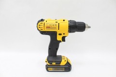 DEWALT 20V MAX Cordless Drill/Driver and Impact Driver Combo Kit – DCK240C2