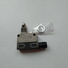 1pcs For Omron D4E-1B10N D4E1B10N Limit Switch
