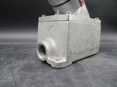 CROUSE HINDS ENRC21201-M4 20A EXPLOSION PROOF RECEPTACLE 125V *SAME DAY SHIP