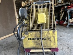 Enerpac Hydraulic Pump PER5045 Unsure if it works For Parts