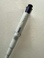 Rainin L-1000 XLS Pipet Lite ~ LTS 100-1000ul LTS ~ Single Channel ~ Calibrated