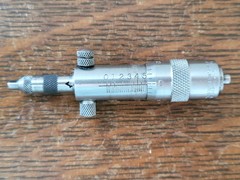 Vintage L. S. Starrett No. 124 Inside Micrometer Set w/(6) Rods (2-8″) & Case