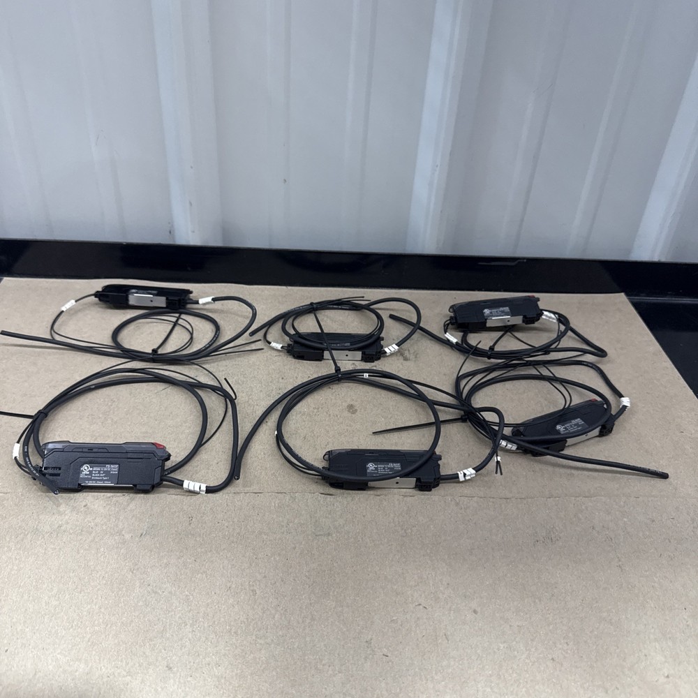Lot Of 6- KEYENCE CORP FS-N41P AMPLIFIERS