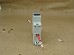 LOT OF 3 SCHNEIDER CIRCUIT BREAKERS MULTI 9 C2A C60 24426 277V ~ 65V 2A