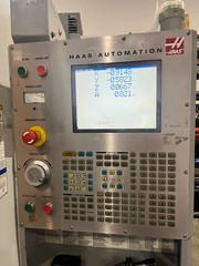 2006 EC300 Haas Horizontal CNC Machining Center (16076 Hours)