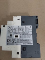 SCHNEIDER ELECTRIC Motor Starter GV2P07 w/ GVAN11 Aux Contact