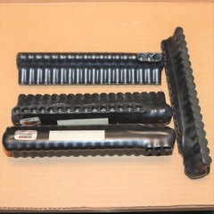 One Polaris NSI Insulated Multi-Tap Connector 18 Ports 3 In 15 Out Wire #4-14