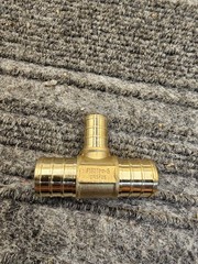 (QTY 8) RIFENG F1807PW-G 0.6″ x 0.6″ x 0.4″ PEX REDUCING TEE BRASS CRIMP FITTING