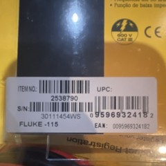 Fluke 115 True RMS Multimeter, Auto-Ranging, Backlight, 600V, 40MΩ, Handheld