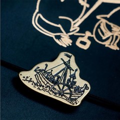 TRAVELER’S notebook Limited Set MOOMIN from the book The Exploits of Moominpappa