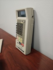 Vintage FLUKE 8062A – 4 ½ Digit Multimeter with True RMS -NEW OPEN BOX