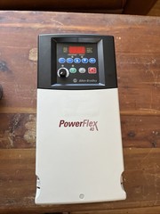 New Allen Bradley 22B-D6P0N104 Powerflex 40 AC Drive 3HP