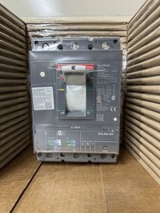 NEW TAKE OUT IN BOX ABB SACE TMAX XT5 N 400 Circuit Breaker