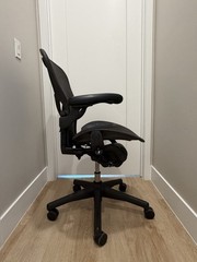Herman Miller Aeron Classic Desk Chair | Size C | Black | 9.5/10