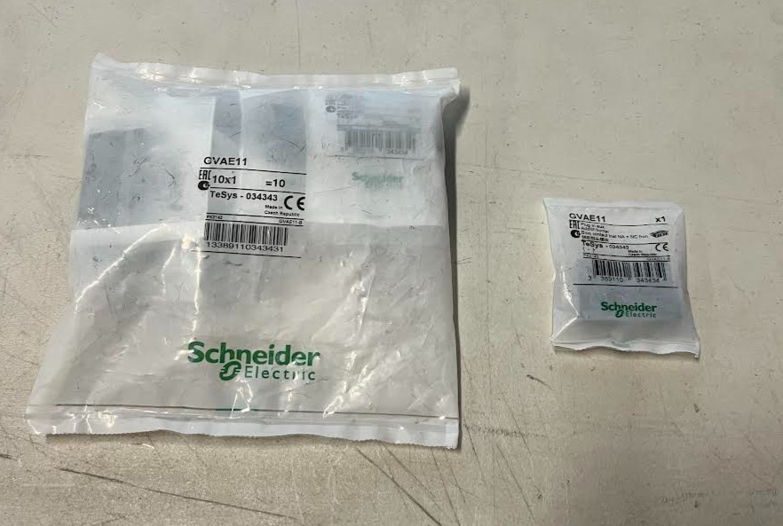 Lot of 11 Schneider GVAE11 Plug in aux all New in Bag Sealed Auxiliary Contact